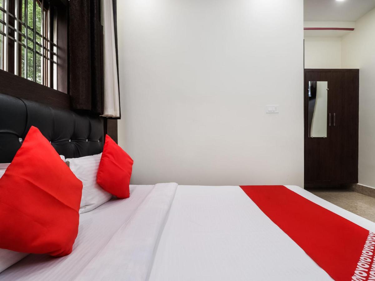 Oyo 74578 Hotel Al-Diyafa Hyderabad Luaran gambar